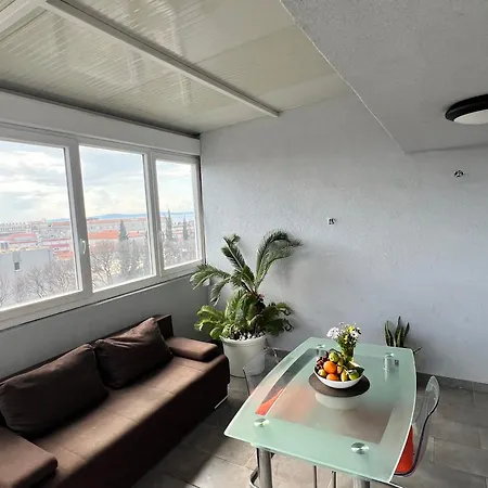 Apartman Davor