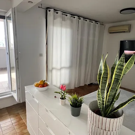 Davor Apartman