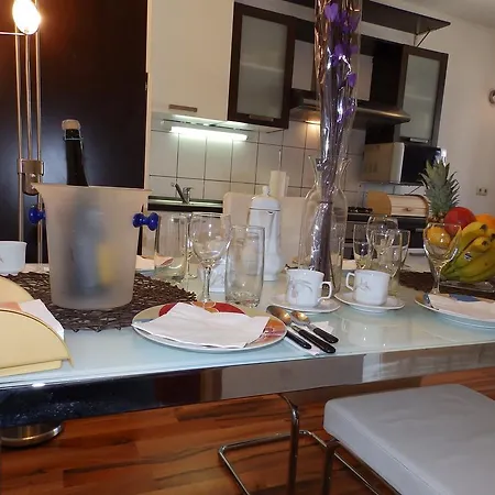 Davor Apartman *