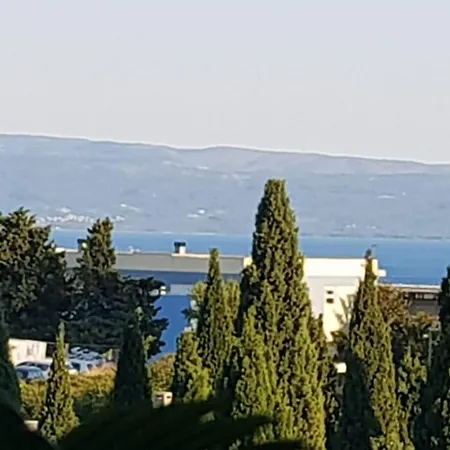 Davor Διαμέρισμα *